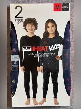 32 Degrees Kid's Heat Base Layer 2 Piece Set (Navy Snowflake)/ Size: M/ NWT